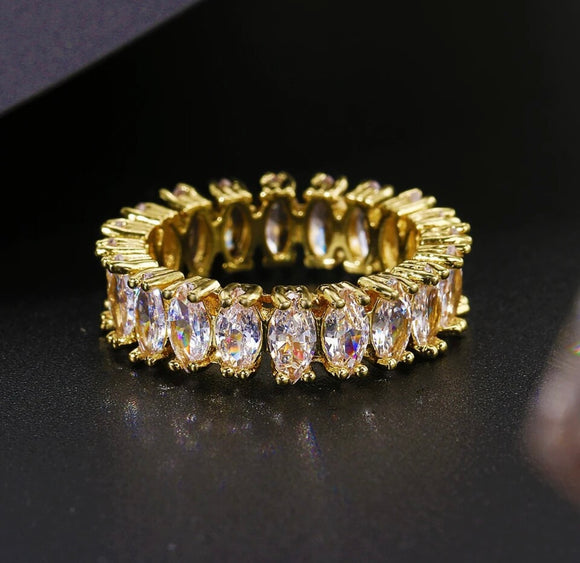 LUXE RING